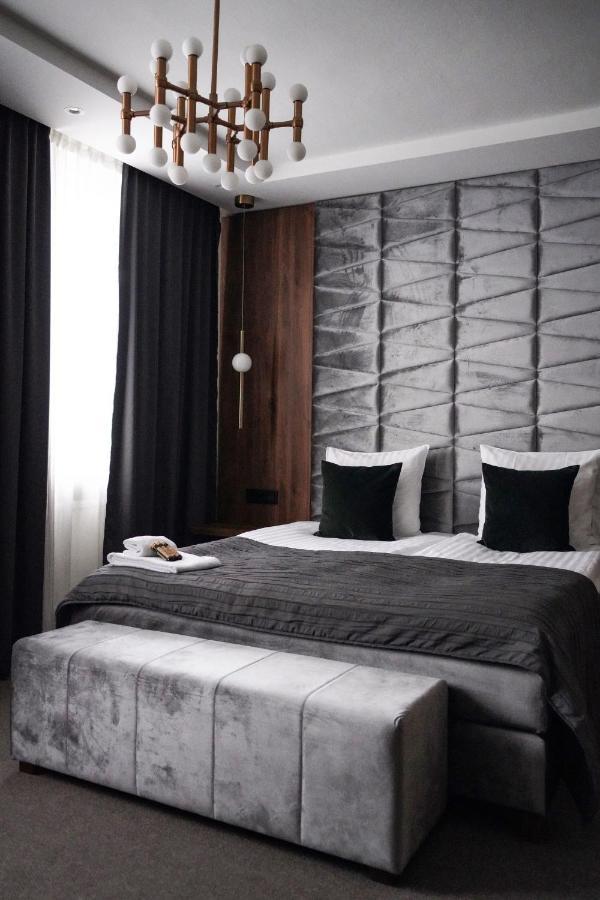 Asby Hotell Hallstahammar Bagian luar foto